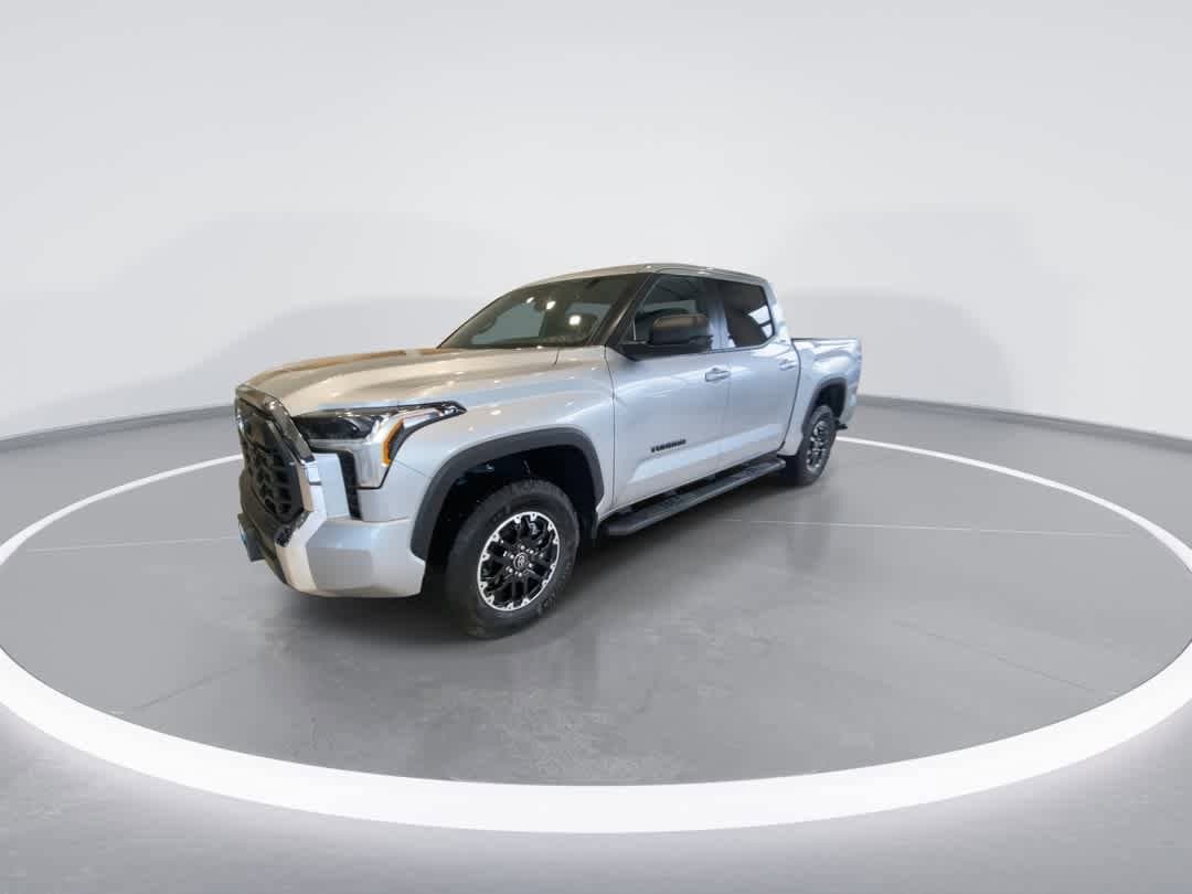 Thumbnail: 2025 Toyota Tundra - 4