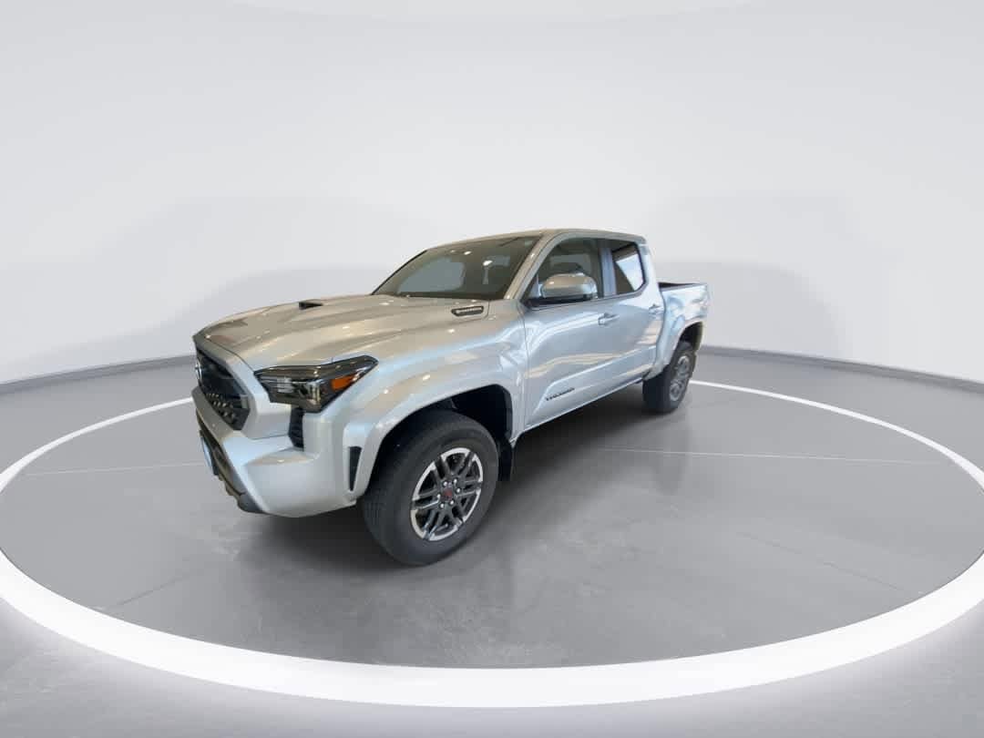 Thumbnail: 2025 Toyota Tacoma - 4