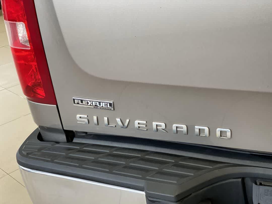 Thumbnail: 2008 Chevrolet Silverado 1500 - 11