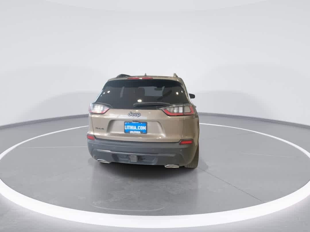 Thumbnail: 2021 Jeep Cherokee - 7
