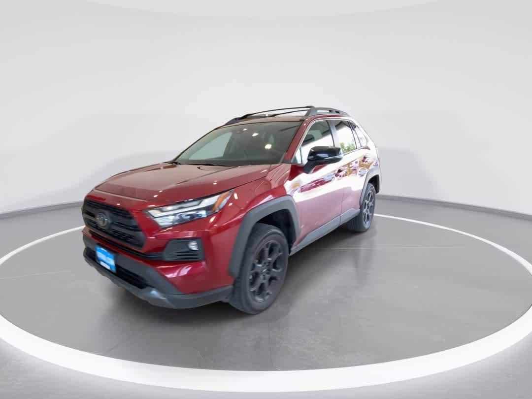 Thumbnail: 2022 Toyota RAV4 - 4