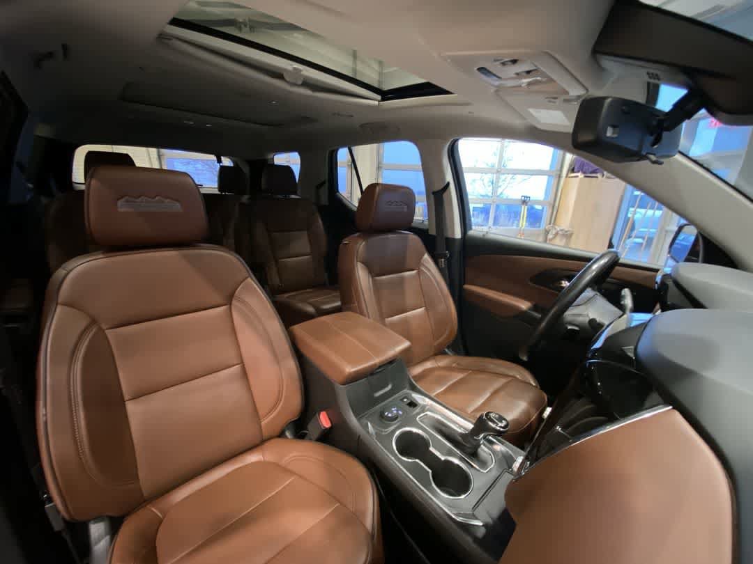 Thumbnail: 2019 Chevrolet Traverse - 28