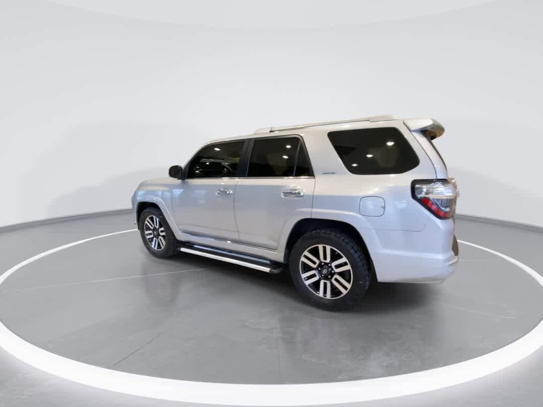 Thumbnail: 2021 Toyota 4Runner - 6