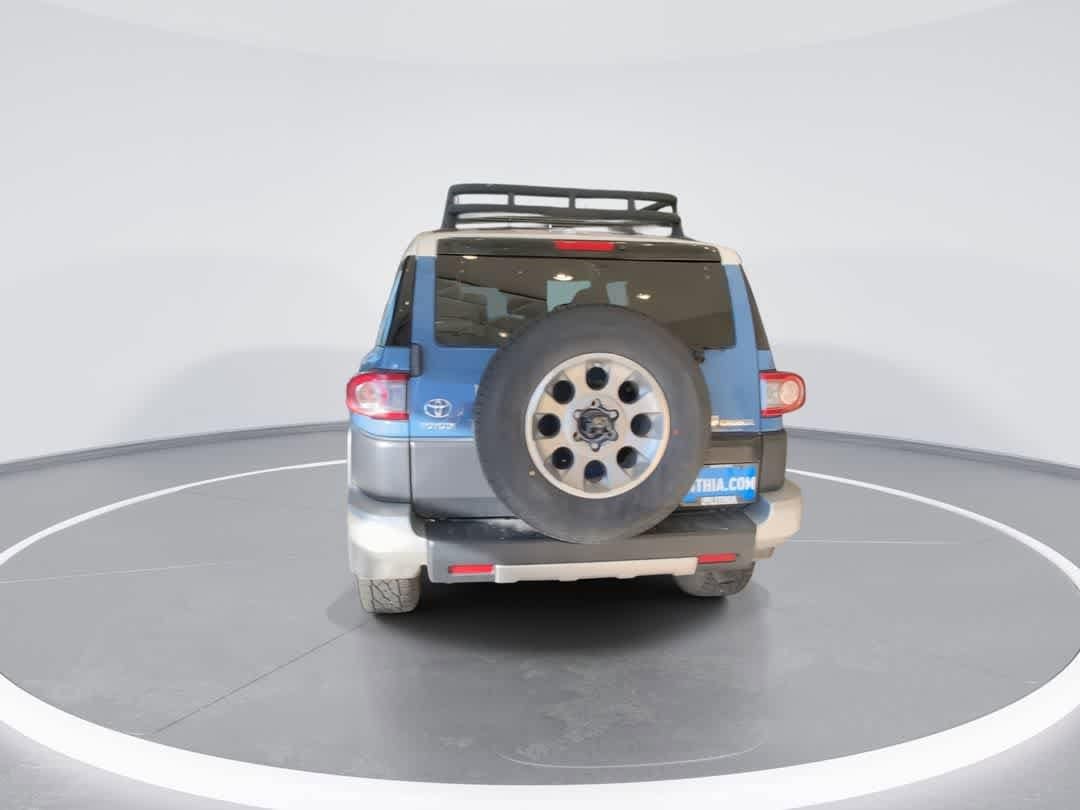 Thumbnail: 2013 Toyota FJ Cruiser - 7