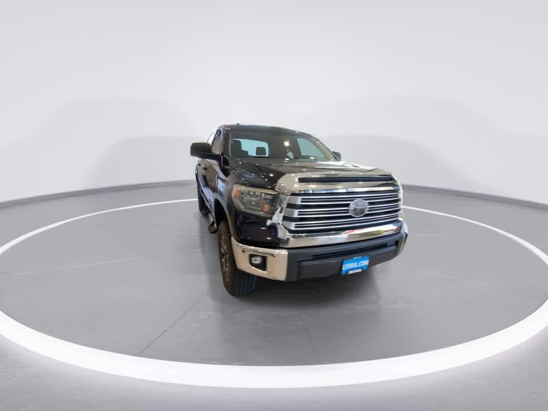 Thumbnail: 2018 Toyota Tundra - 3