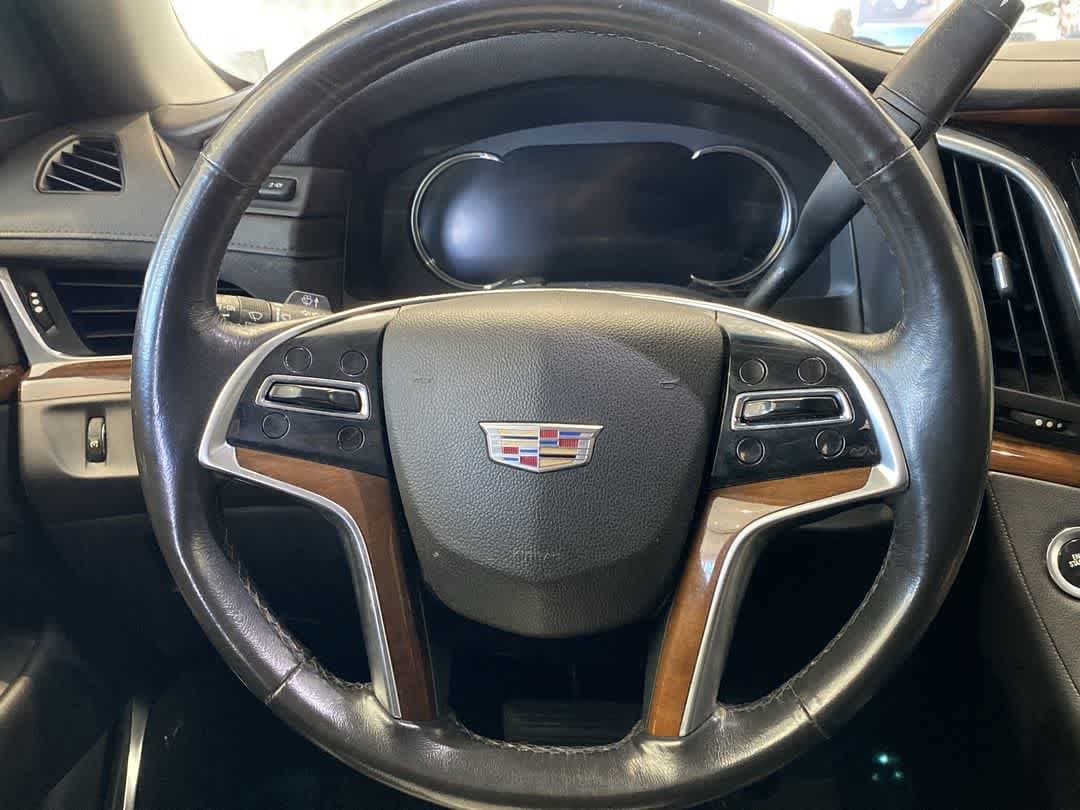 Thumbnail: 2017 Cadillac Escalade - 16