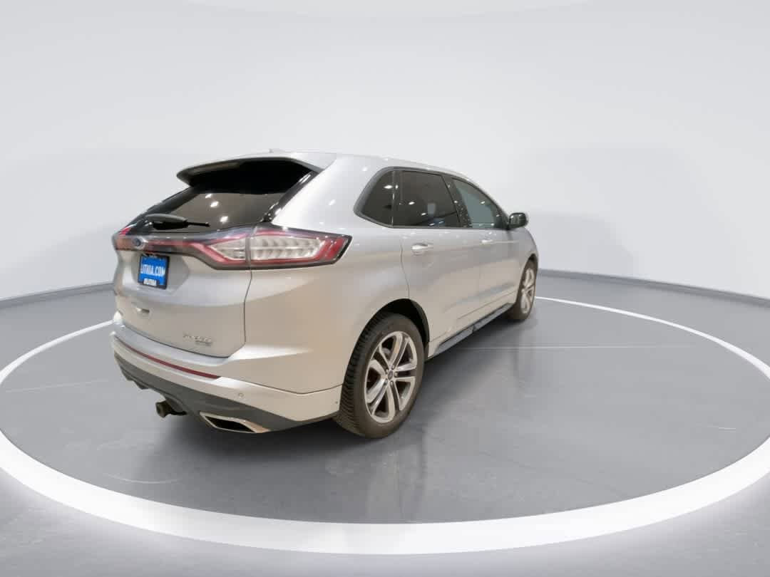 Thumbnail: 2017 Ford Edge - 8