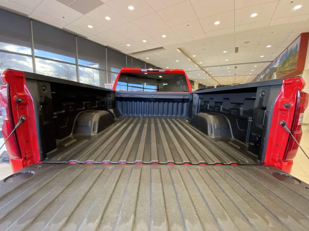 Thumbnail: 2023 Chevrolet Silverado 1500 - 25