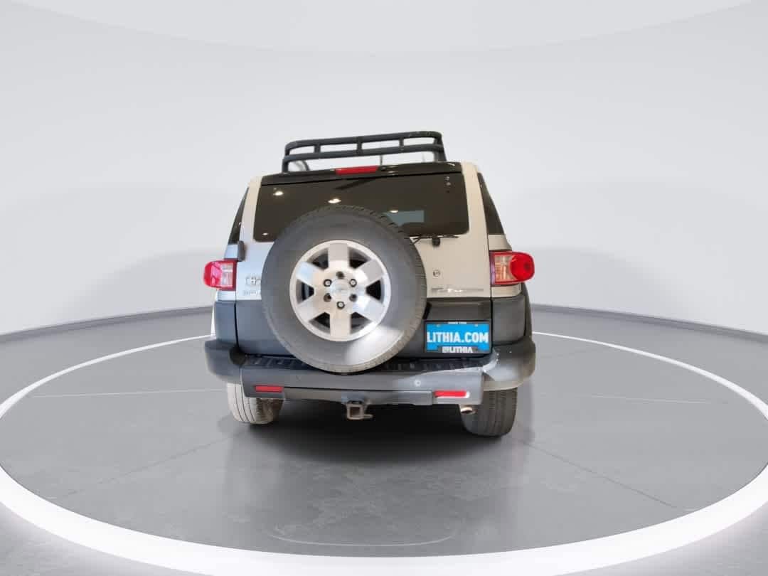 Thumbnail: 2008 Toyota FJ Cruiser - 7
