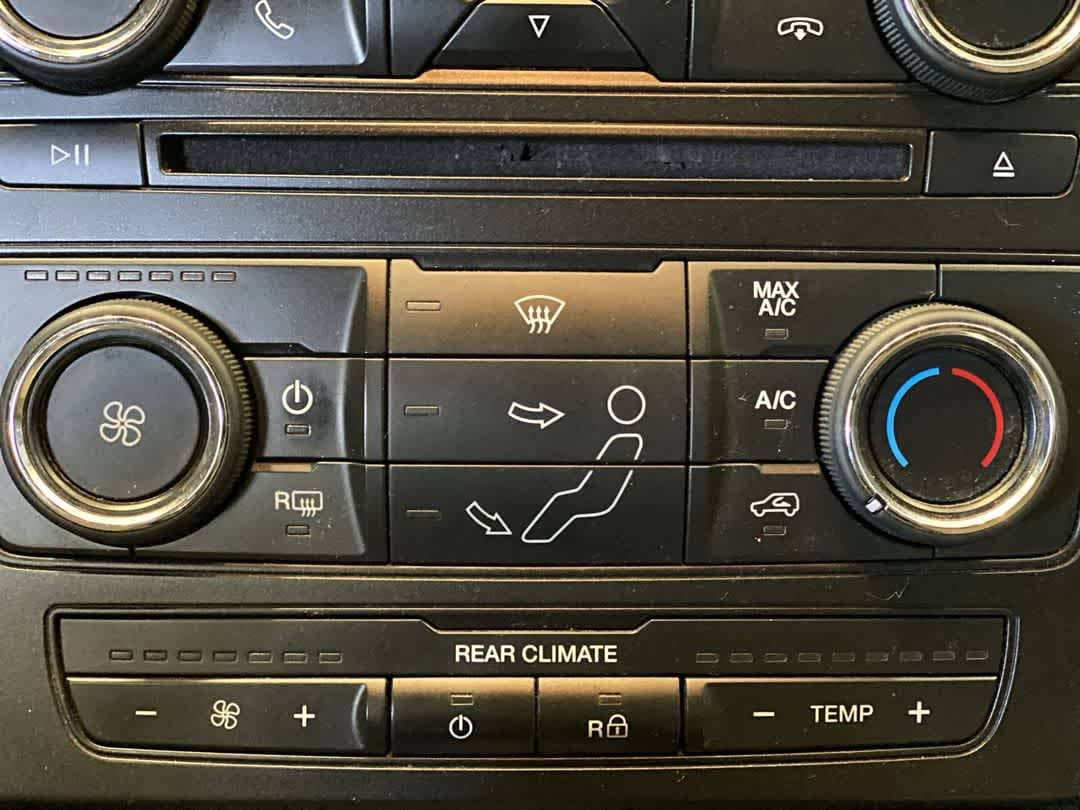 Thumbnail: 2017 Ford Explorer - 21