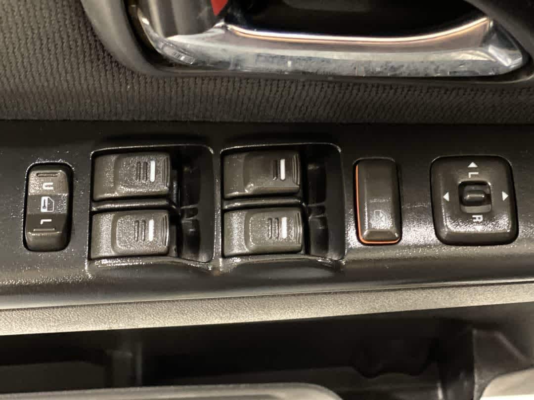 Thumbnail: 2008 GMC Canyon - 15