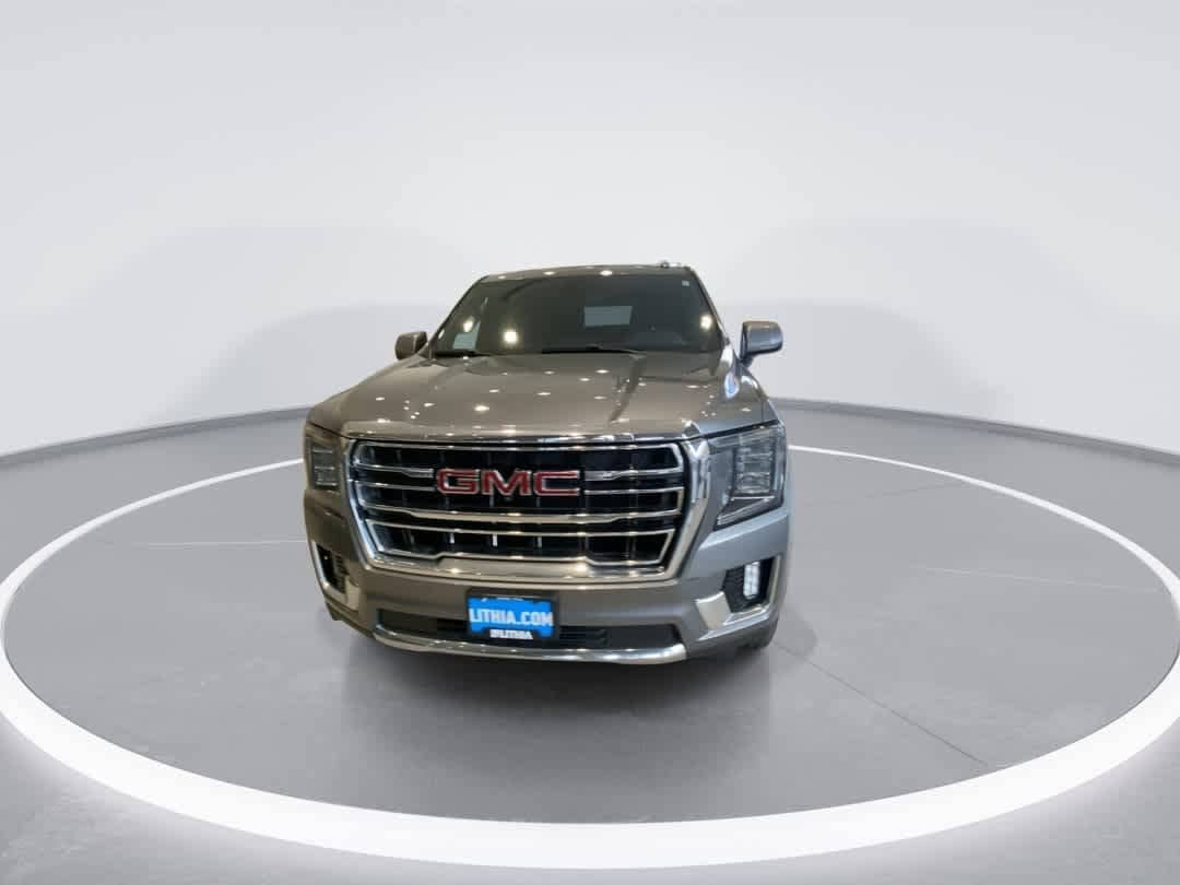 Thumbnail: 2022 GMC Yukon XL - 3