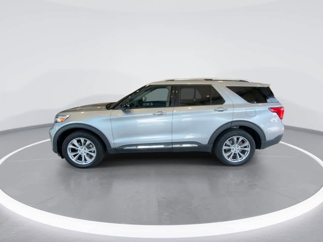 Thumbnail: 2023 Ford Explorer - 5