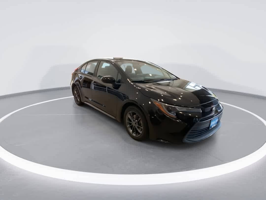 Thumbnail: 2024 Toyota Corolla - 2