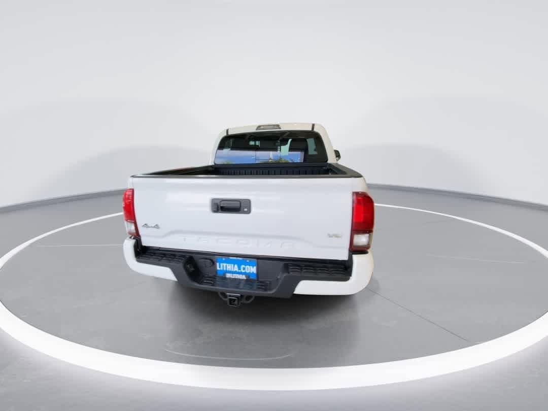 Thumbnail: 2023 Toyota Tacoma - 7