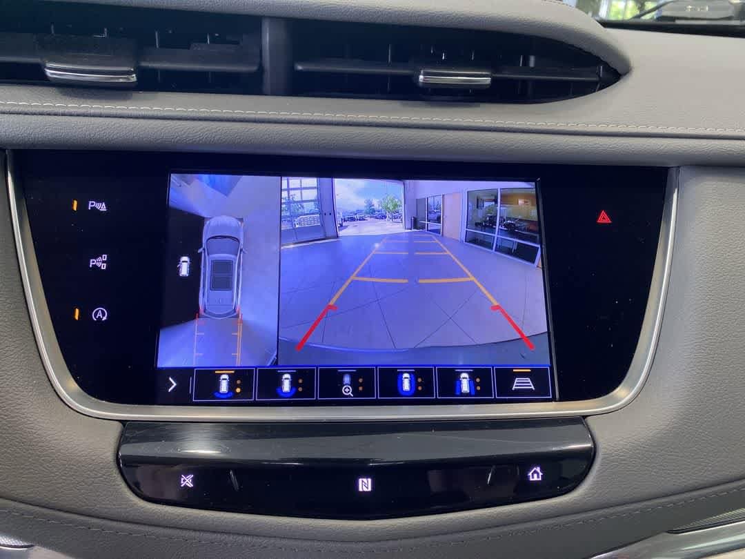 Thumbnail: 2020 Cadillac XT5 - 20