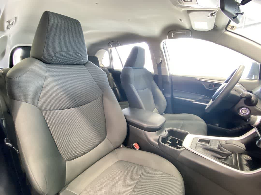 Thumbnail: 2024 Toyota RAV4 - 26