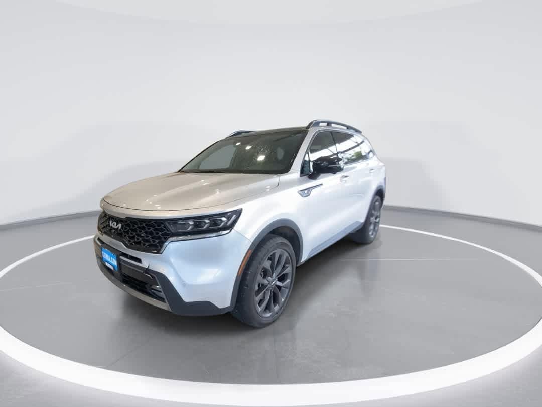 Thumbnail: 2022 Kia Sorento - 3