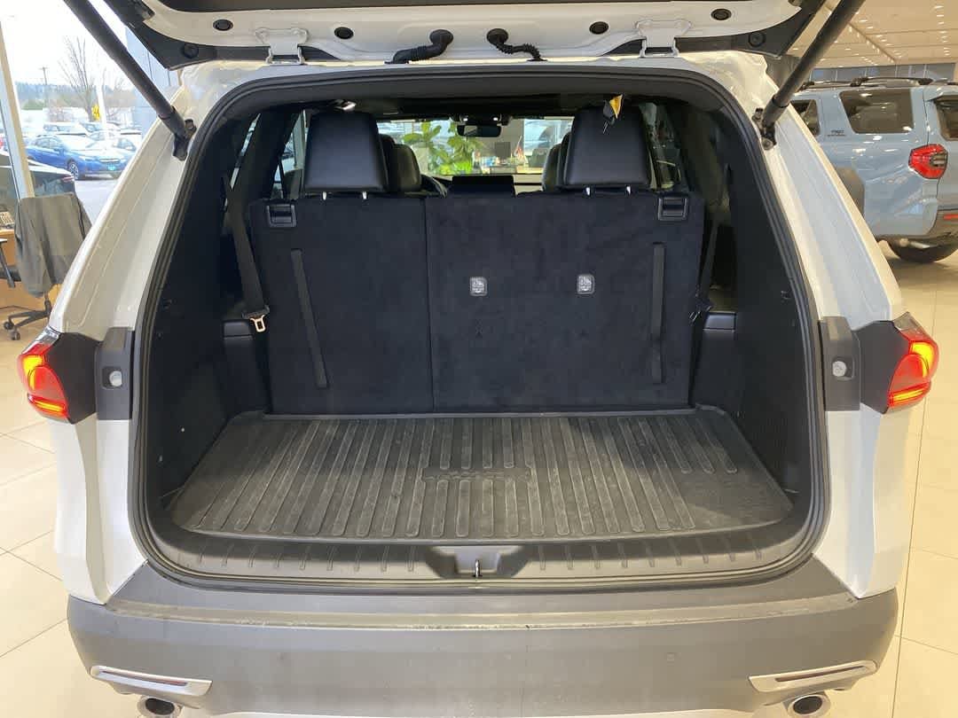 Thumbnail: 2024 Toyota Grand Highlander - 24