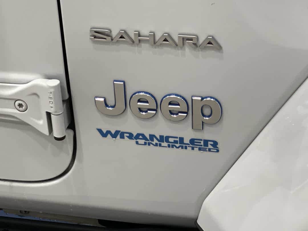 Thumbnail: 2021 Jeep Wrangler - 10