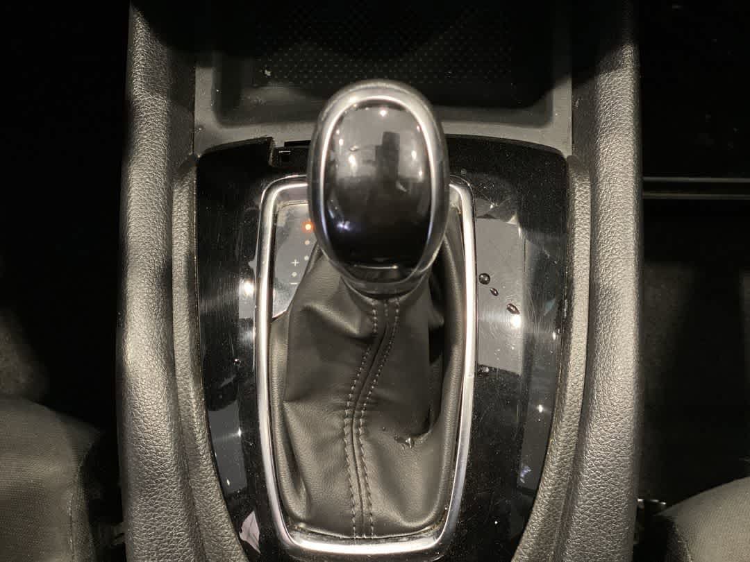 Thumbnail: 2021 Nissan Rogue Sport - 22