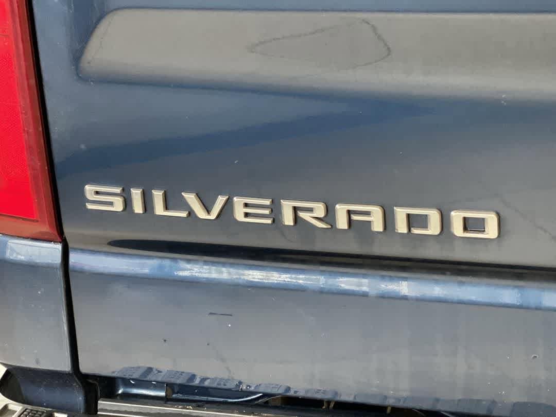 Thumbnail: 2019 Chevrolet Silverado 1500 - 11