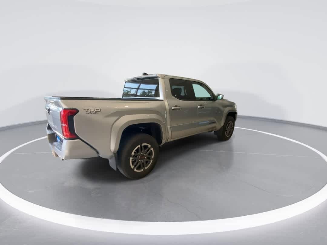 Thumbnail: 2025 Toyota Tacoma - 8