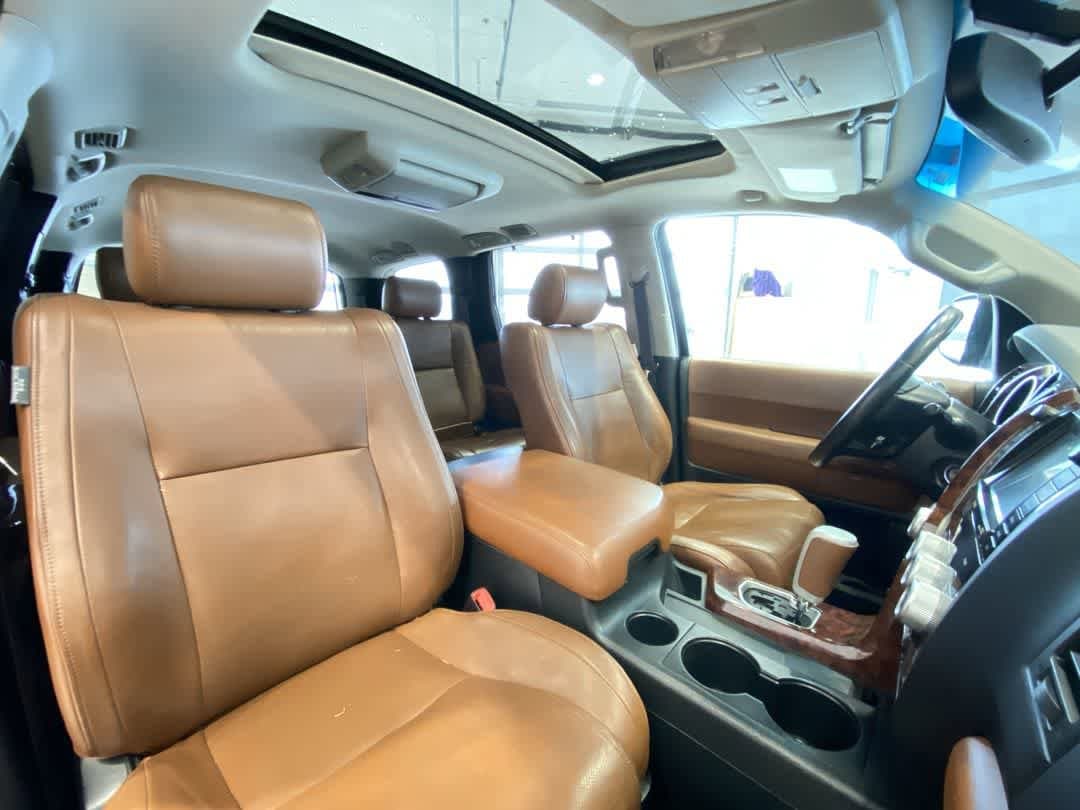 Thumbnail: 2008 Toyota Sequoia - 29