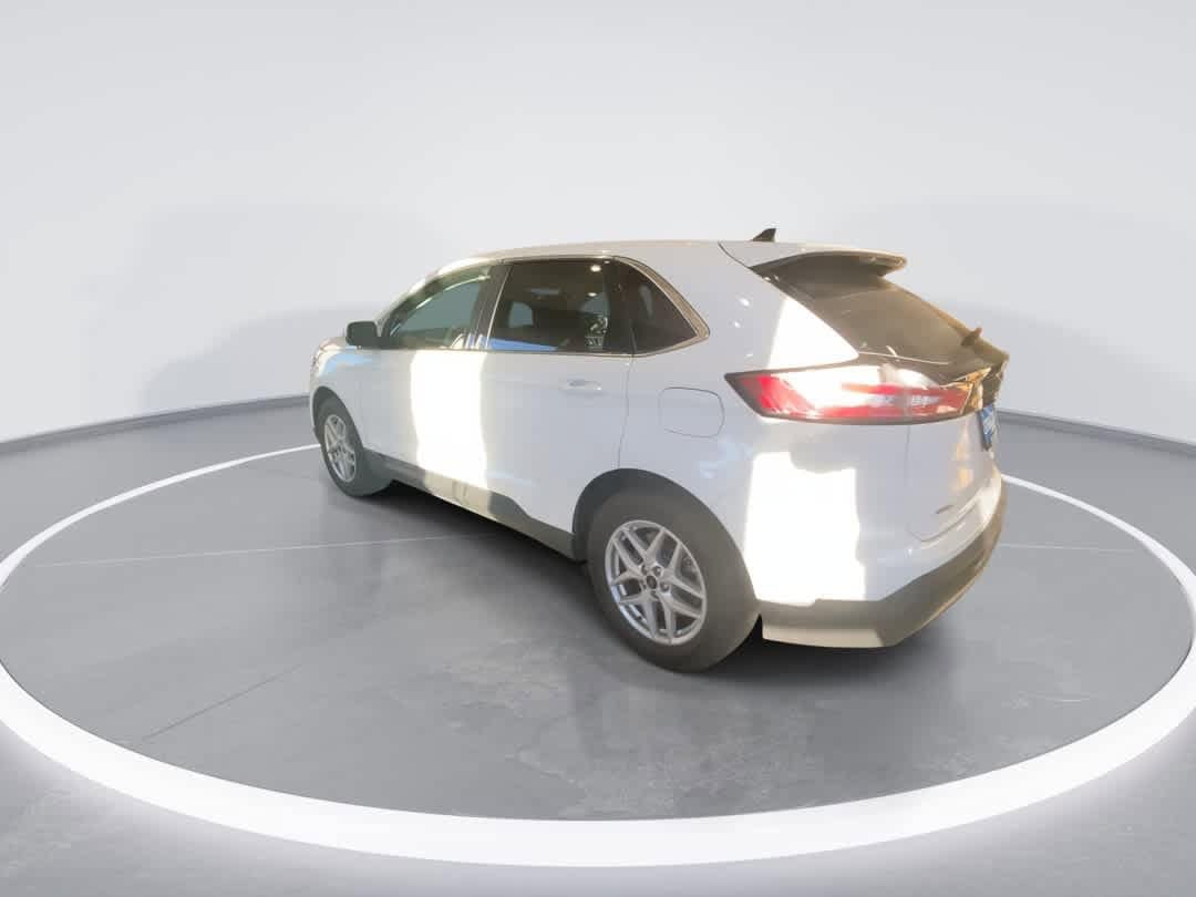 Thumbnail: 2024 Ford Edge - 6