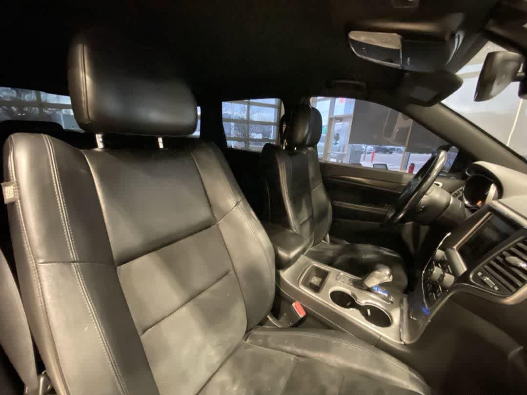 Thumbnail: 2018 Jeep Grand Cherokee - 26