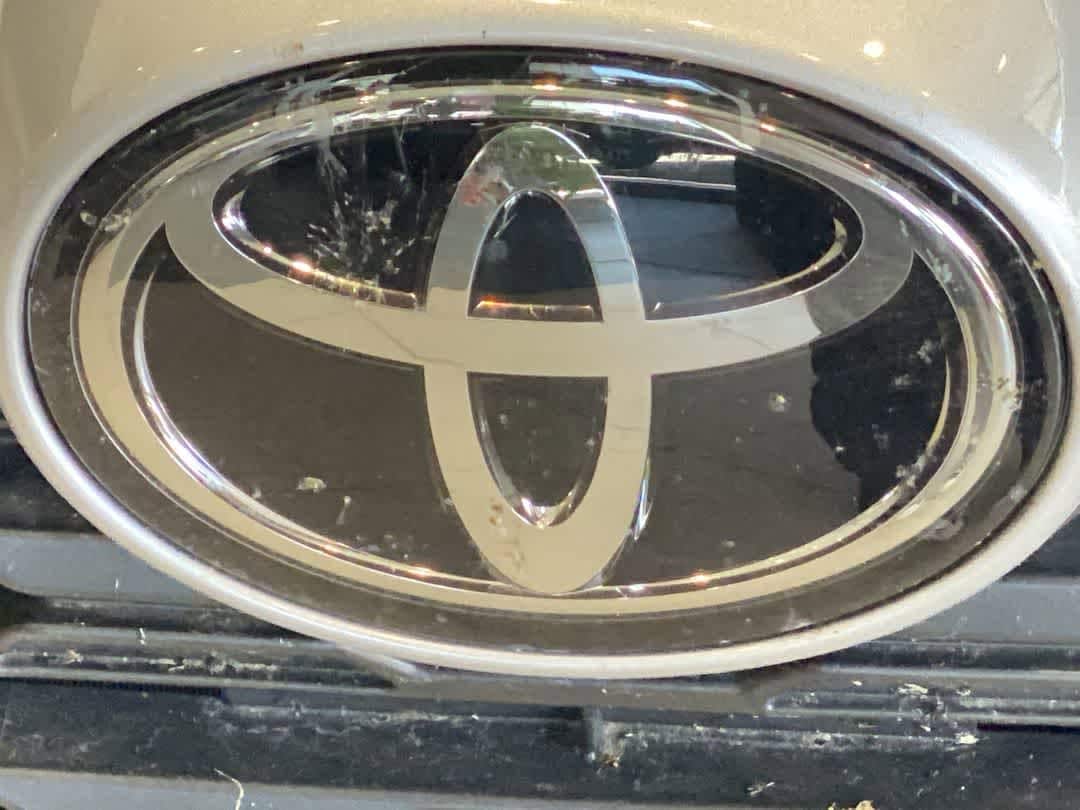 Thumbnail: 2025 Toyota RAV4 - 10