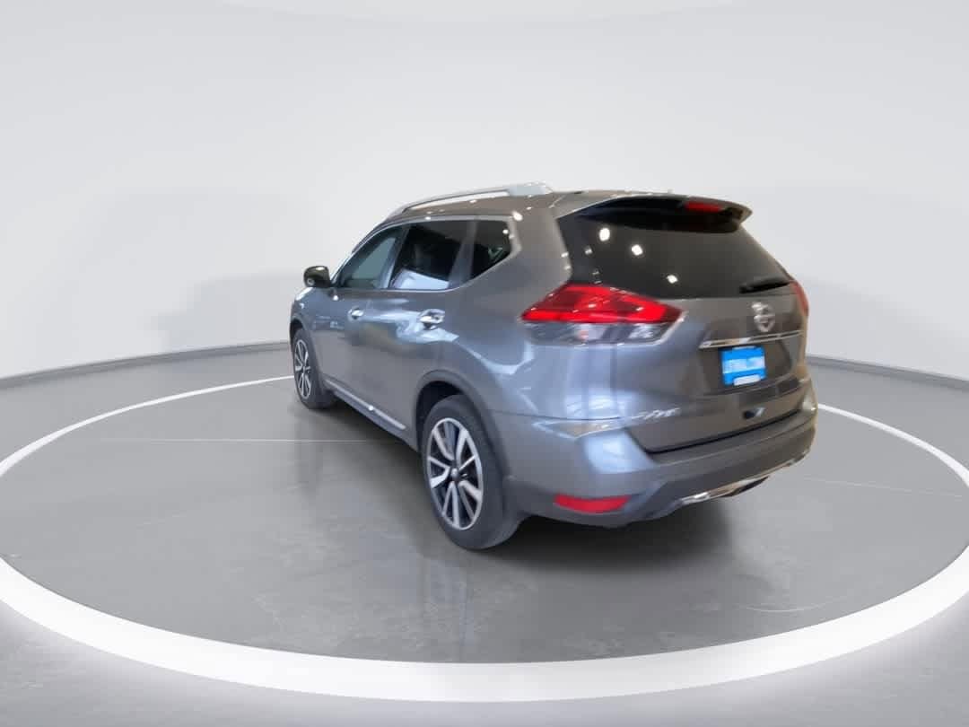 Thumbnail: 2017 Nissan Rogue - 6