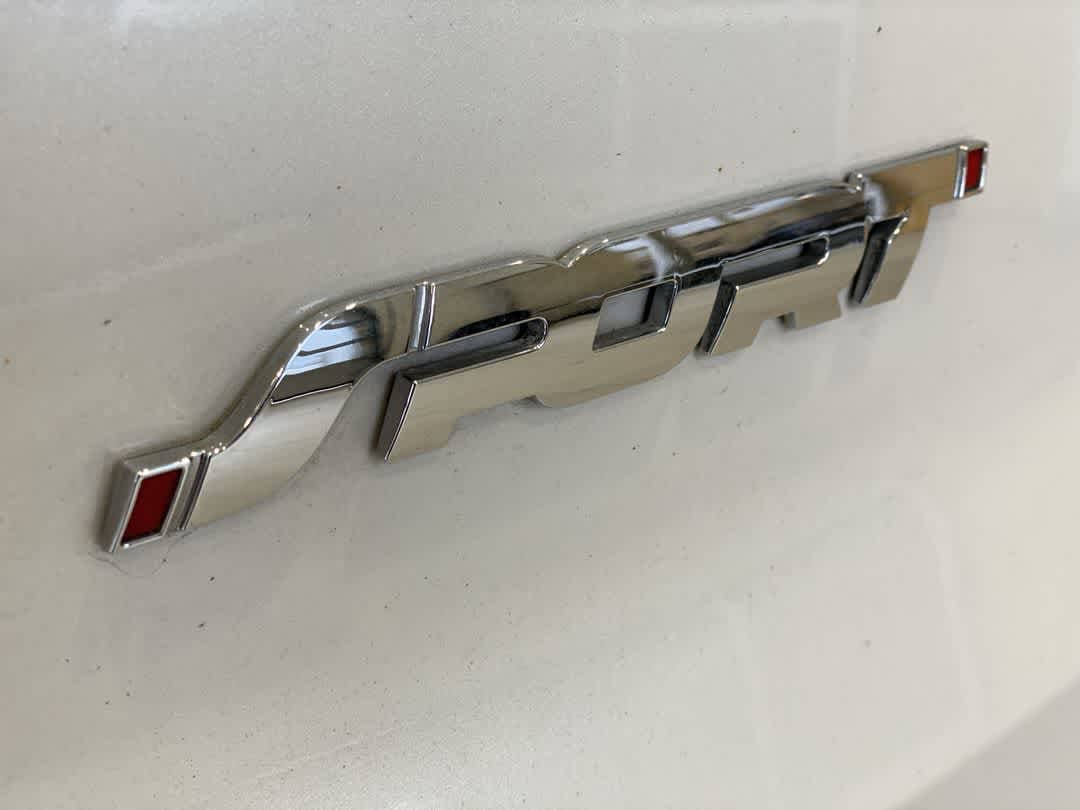 Thumbnail: 2016 Ford Explorer - 10