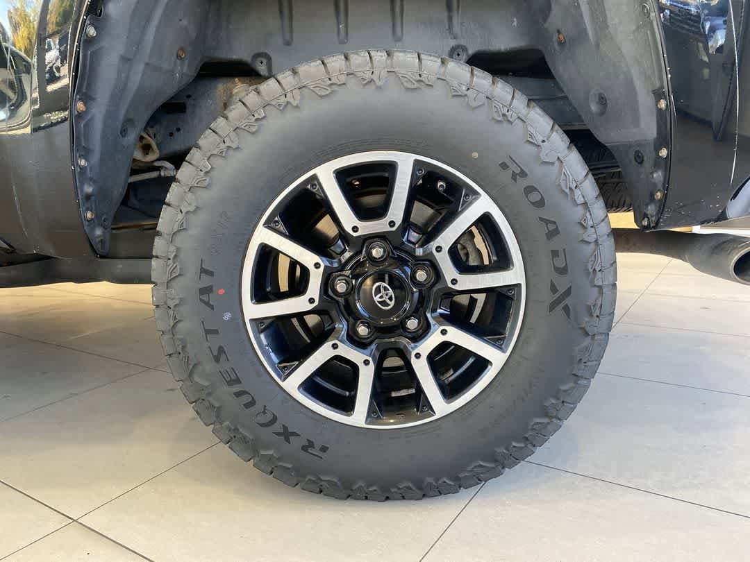 Thumbnail: 2018 Toyota Tundra - 12