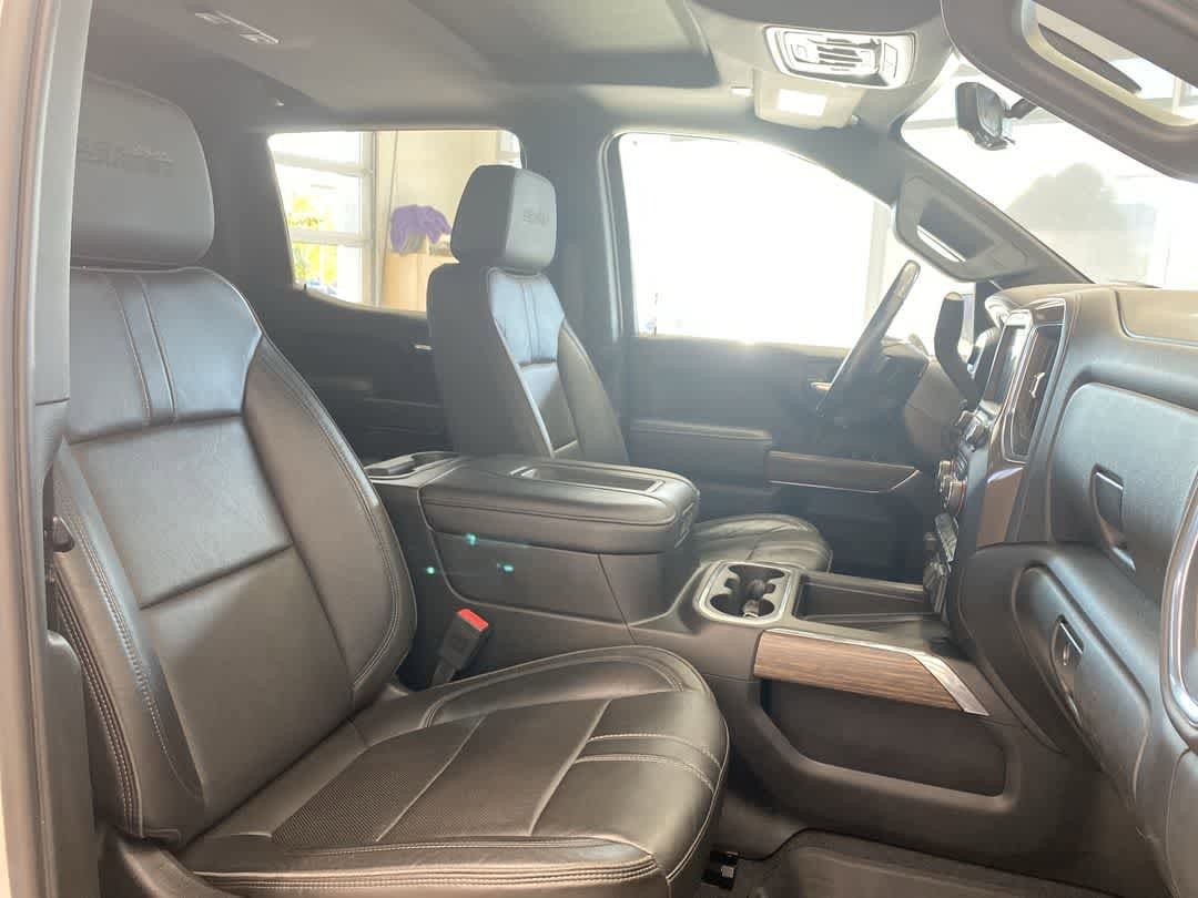 Thumbnail: 2019 Chevrolet Silverado 1500 - 26