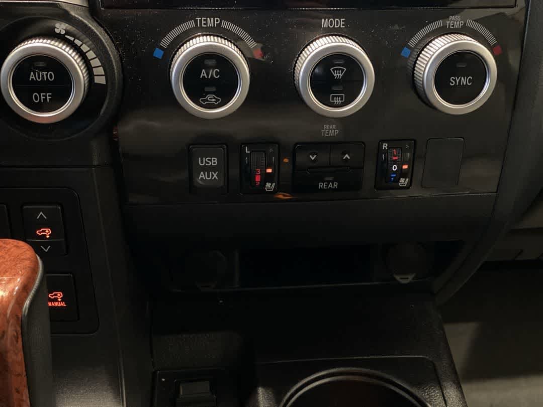 Thumbnail: 2018 Toyota Sequoia - 21