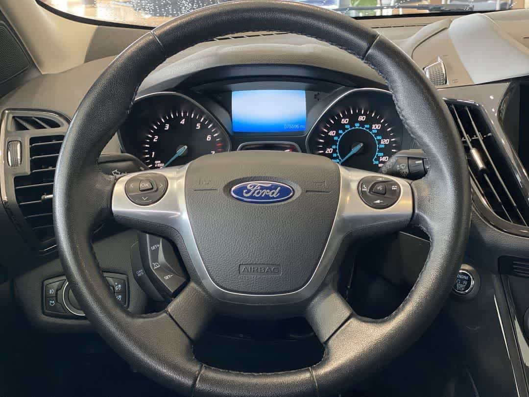 Thumbnail: 2016 Ford Escape - 17