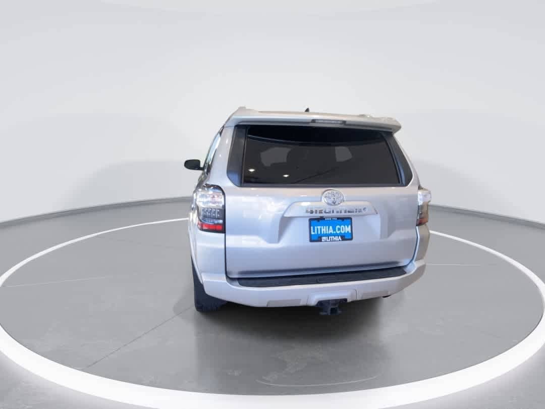 Thumbnail: 2018 Toyota 4Runner - 7