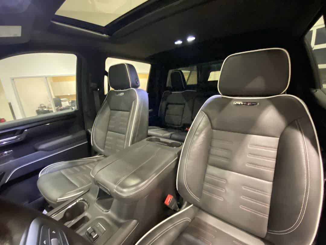 Thumbnail: 2024 GMC Sierra 1500 - 14