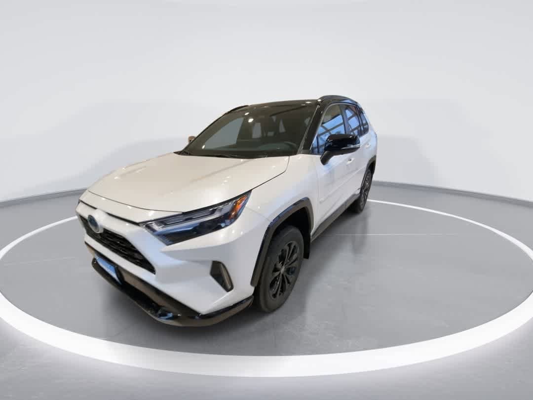Thumbnail: 2024 Toyota RAV4 - 4