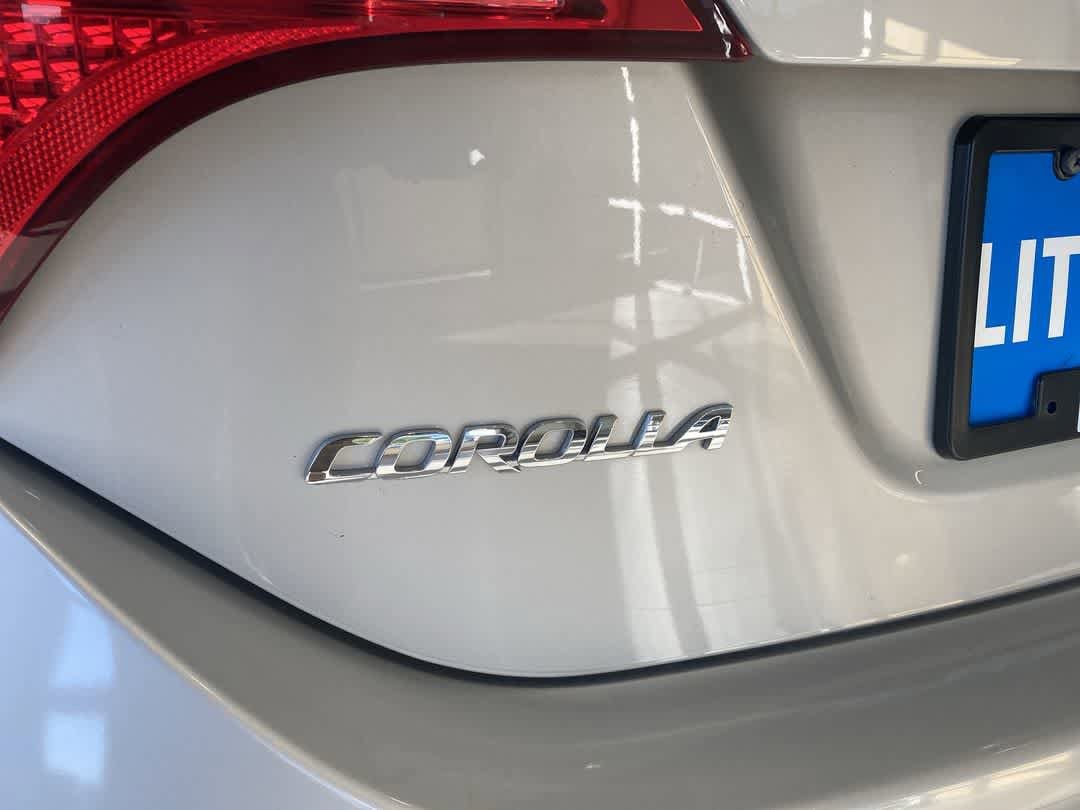 Thumbnail: 2015 Toyota Corolla - 10