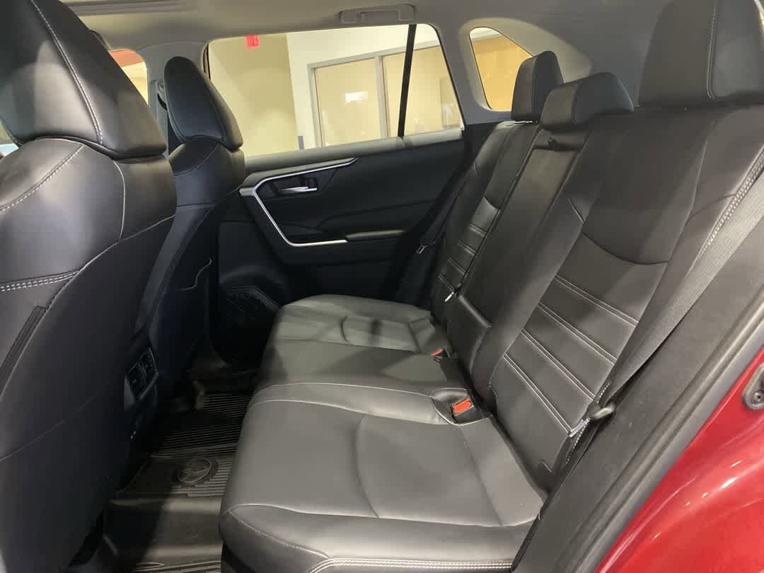 Thumbnail: 2023 Toyota RAV4 - 22