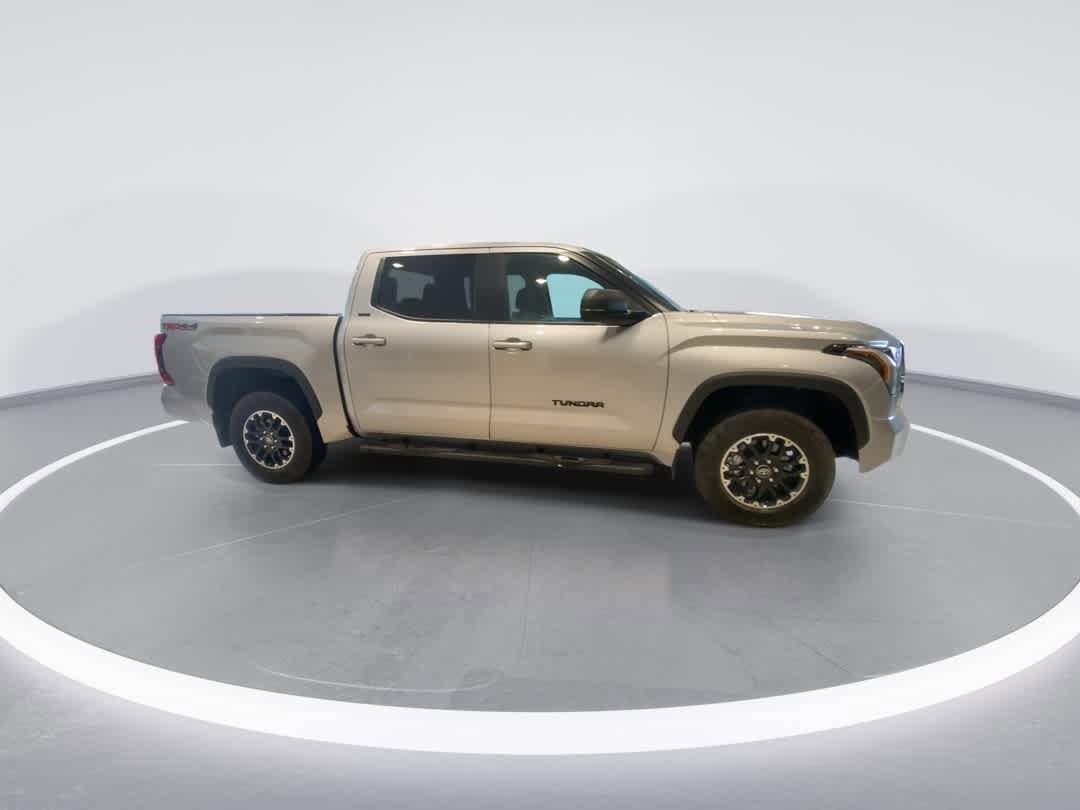 Thumbnail: 2025 Toyota Tundra - 9