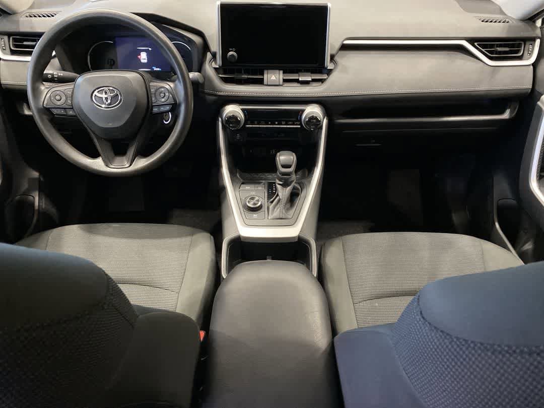 Thumbnail: 2024 Toyota RAV4 - 20