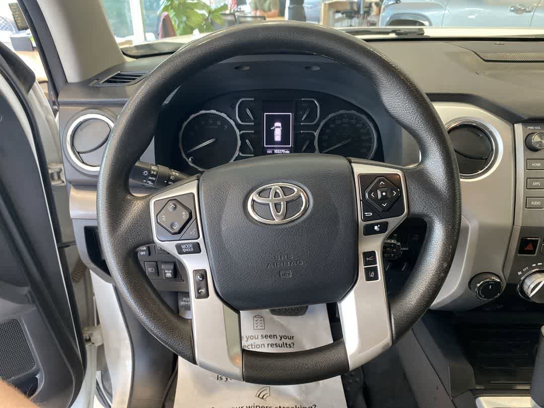 Thumbnail: 2019 Toyota Tundra - 17