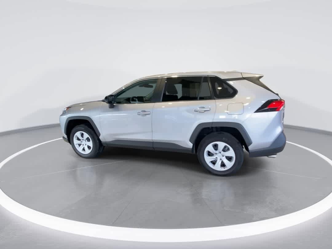 Thumbnail: 2024 Toyota RAV4 - 6