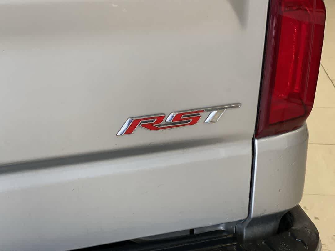 Thumbnail: 2021 Chevrolet Silverado 1500 - 12