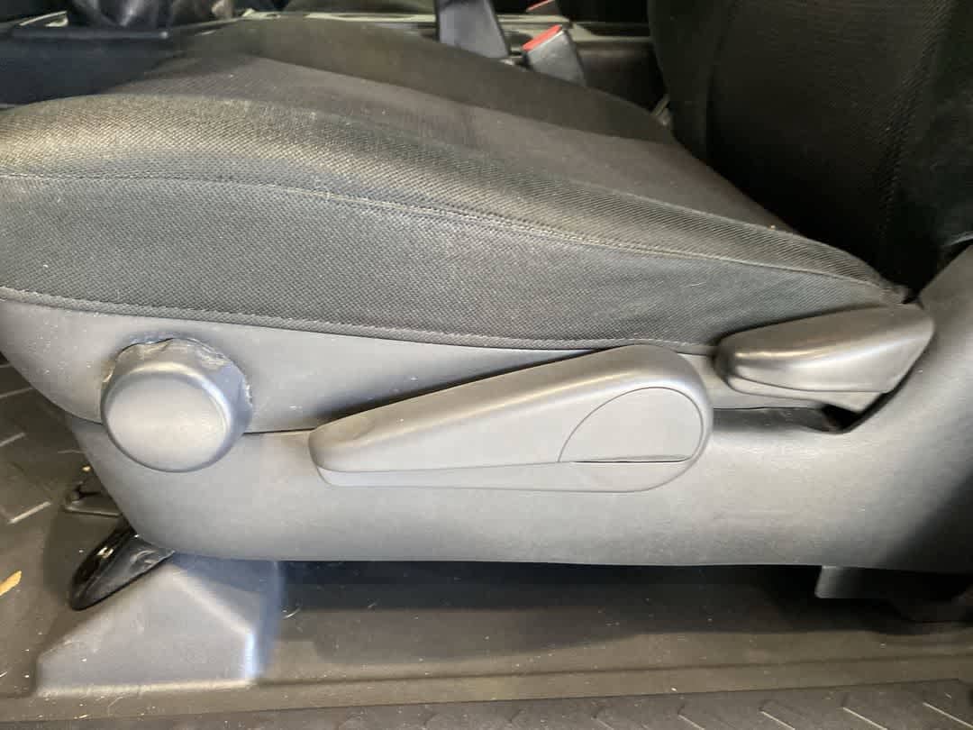 Thumbnail: 2008 Toyota FJ Cruiser - 12