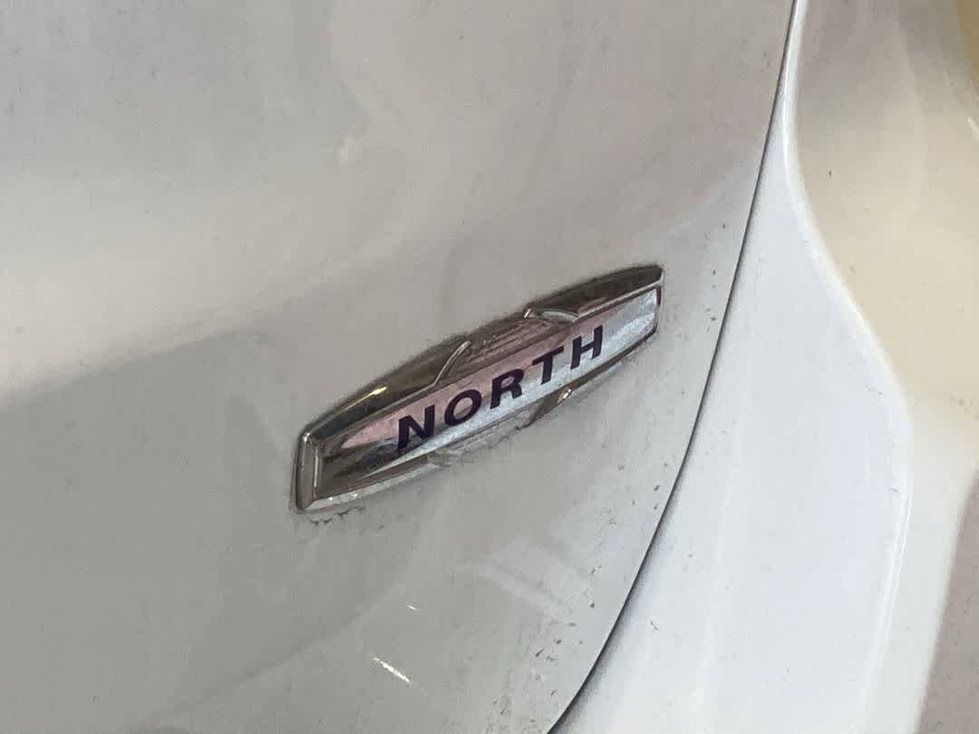 Thumbnail: 2020 Jeep Grand Cherokee - 12