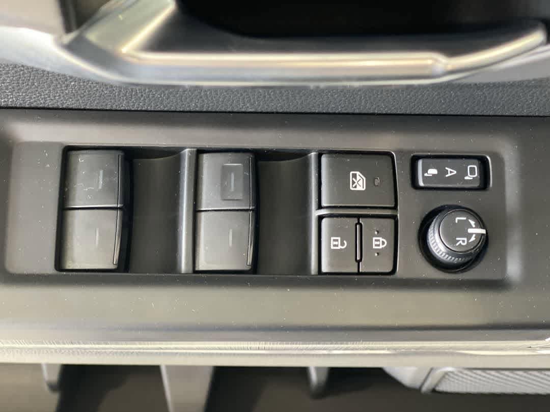 Thumbnail: 2024 Toyota Sequoia - 15